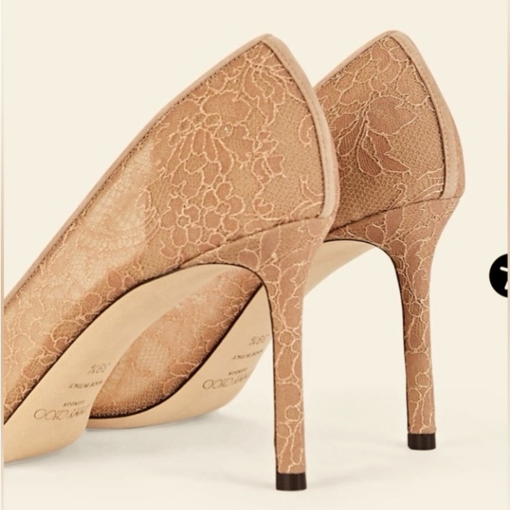 Jimmy Choo Romy Chantilly Lace. EU Size 40. US size 10.